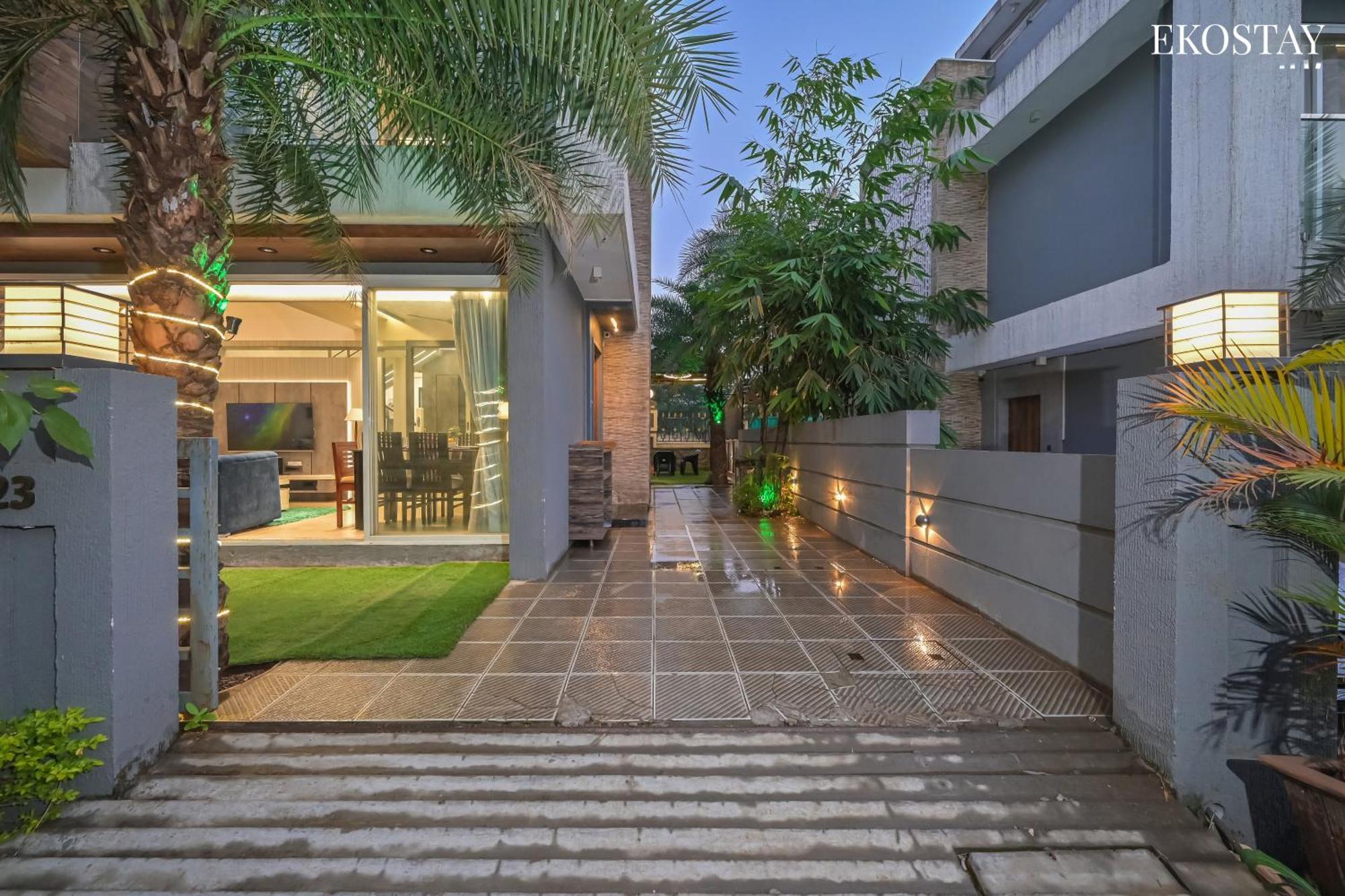Ekostay Gold - Peninsula Villa Lonavala Εξωτερικό φωτογραφία